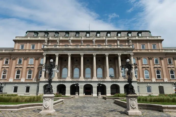 Nemzeti Galéria: Több kiállítótér is beázott a heves esőzésekben, de a műtárgyállományt nem érte kár