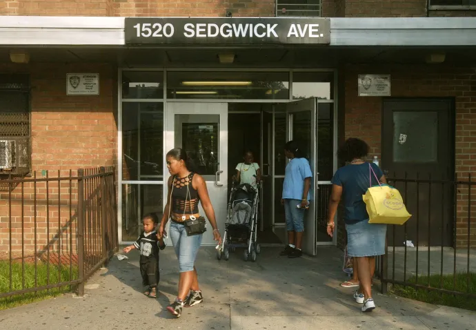 A Sedgwick Avenue 1520. Bronxban – Fotó: Peter Kramer / Getty Images