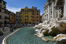 Az egyre forróbb európai nyarak egy sajátos kulturális különbséggel szembesítik az amerikai turistákat