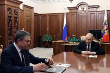 Putyin fogadta Luhanszk oroszpárti vezetőjét, egymás fényezése után az őszi szavazásról beszéltek