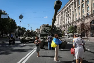 Biztosak abban, hogy az orosz tankok Kijev szívébe csak így, hadizsákmányként juthatnak el
