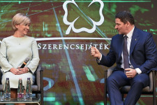 Orbán Ráhel körének turisztikai alapítványa elvitte a szerencsejáték-adományok negyedét