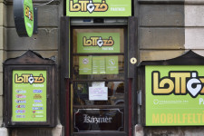 Jobban fizet a NER-nek a Szerencsejáték Zrt., mint a lottó ötös