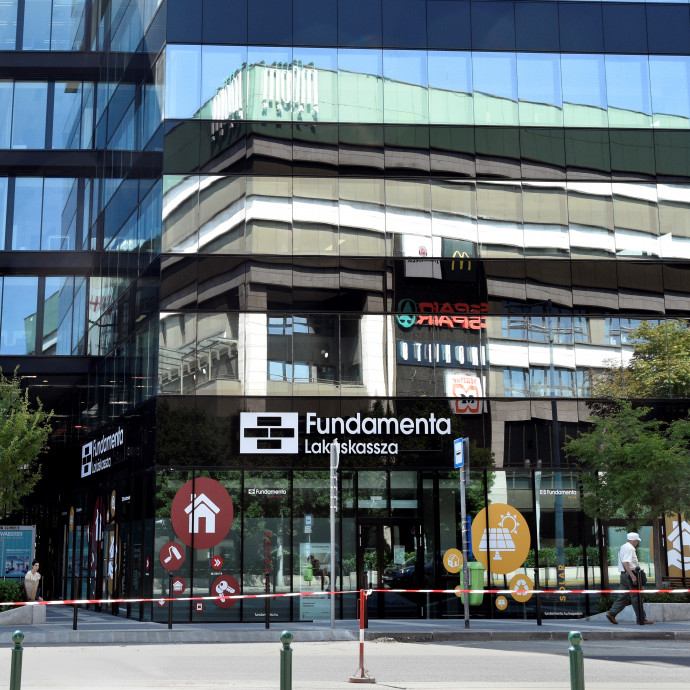 Az állam közelében köthet ki a piacát uraló Fundamenta