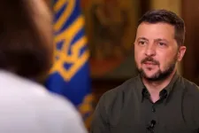 Zelenszkij: A Krím ügyében a politikai megoldás előnyösebb, mint a katonai