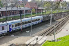 Lengyel hekkerek kényszerítettek leállásra vonatokat azért, hogy az orosz himnuszt játsszák le rajtuk