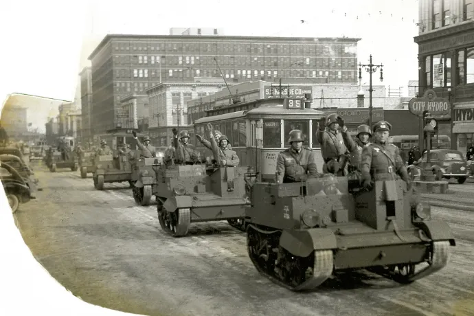 Megrendezett náci bevonulás Winnipeg utcáin – Forrás: Winnipeg Free Press Archives