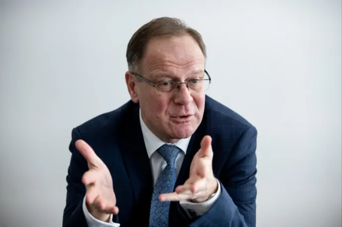 "There may be governmental discrimination, but it is not systemic" – Navracsics admitted