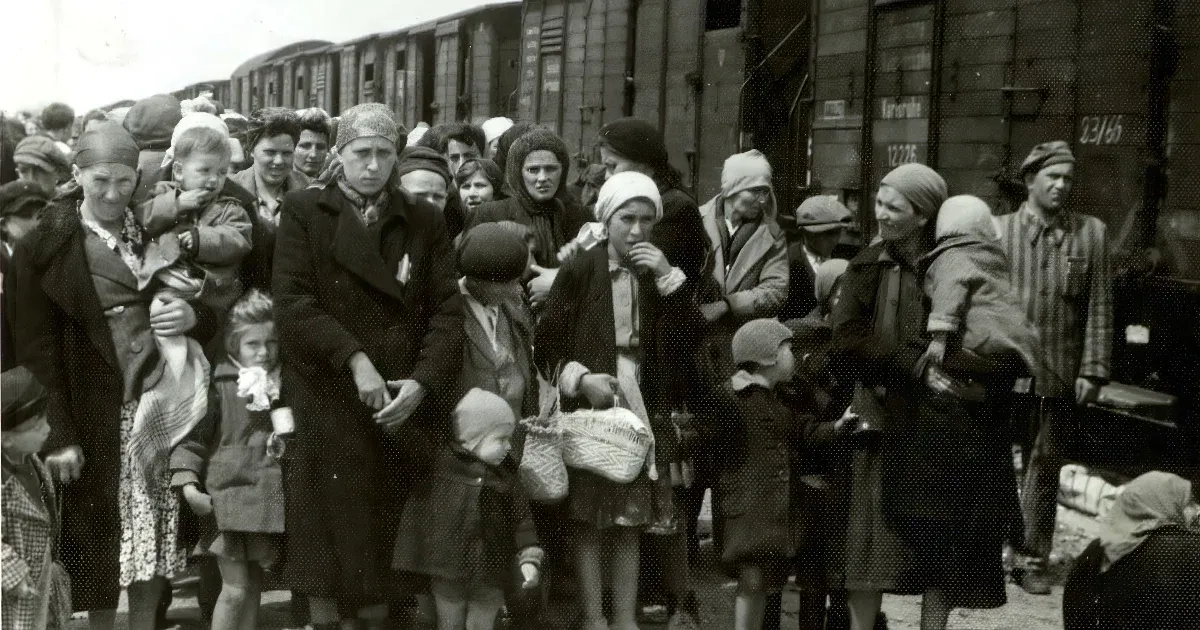 Magyarország, a holokauszt és a népirtások globális története: Auschwitz-Birkenau, a vidéki magyar zsidóság tömegsírja