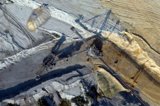 A legkárosabb energiaforrás kitermelését akarja fokozni a kormány az egyre nagyobb energiaigény miatt
