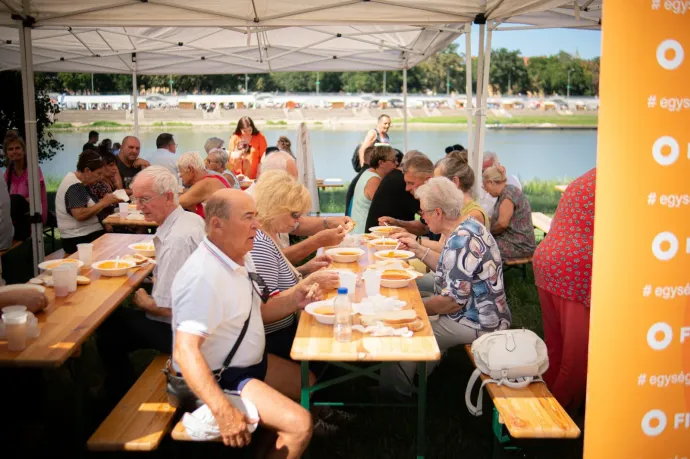 A szegedi Fidesz megfőzte a halászlét, és most egy lelkes, új vezetőt keres magának