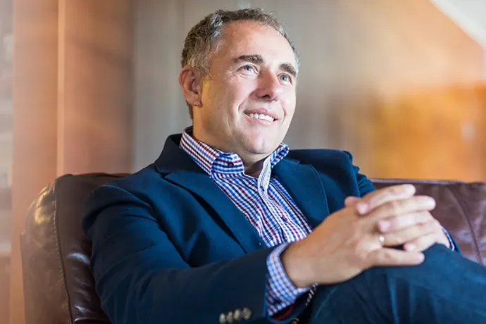 A lengyel médiapiacon terjeszkedik a 24.hu tulajdonosa, Varga Zoltán