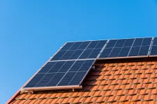 Bizakodhatnak a napelemesek: Az Energiaügyi Minisztérium „érdemben vizsgálja” a Fidesz-frakció kérését
