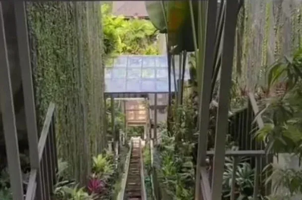 Öten meghaltak, miután elszakadt egy felvonó kábele Balin