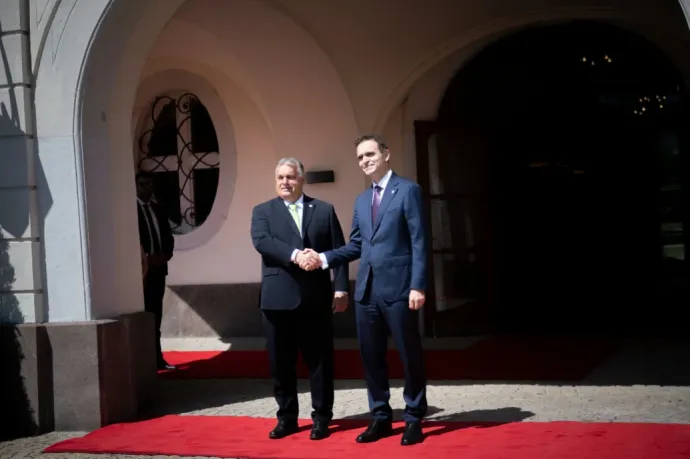 Slovakia to deploy five hundred soldiers to border with Hungary