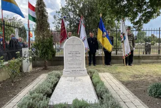 Megünnepelték Magyarországon Horthy újratemetésének évfordulóját, nemzetközi botrány lett belőle