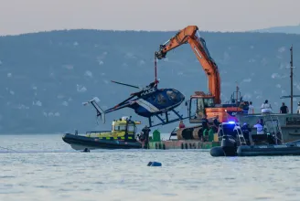 A rendőrség szerint minden műszaki vizsgán átment a Balatonba zuhant helikopter