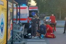 Bevándorlók között tört ki tűzharc a szabadkai Lidl parkolójában, egyiküket meglőtték