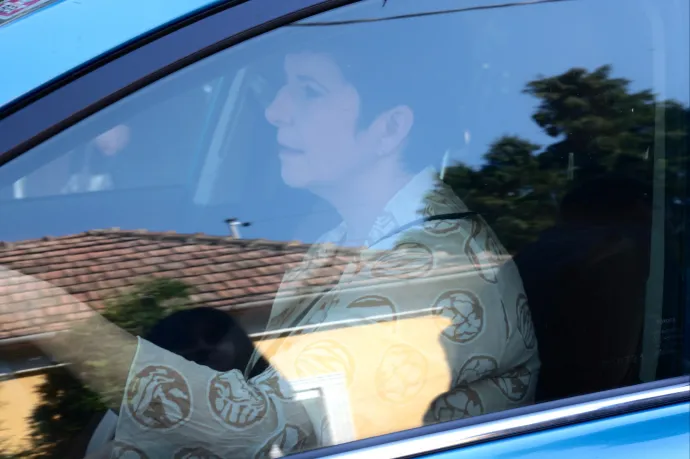 Dobrev Klára váratlanul felbukkant a Fidesz kötcsei piknikjénél, de nem Orbánnal próbált szövetkezni