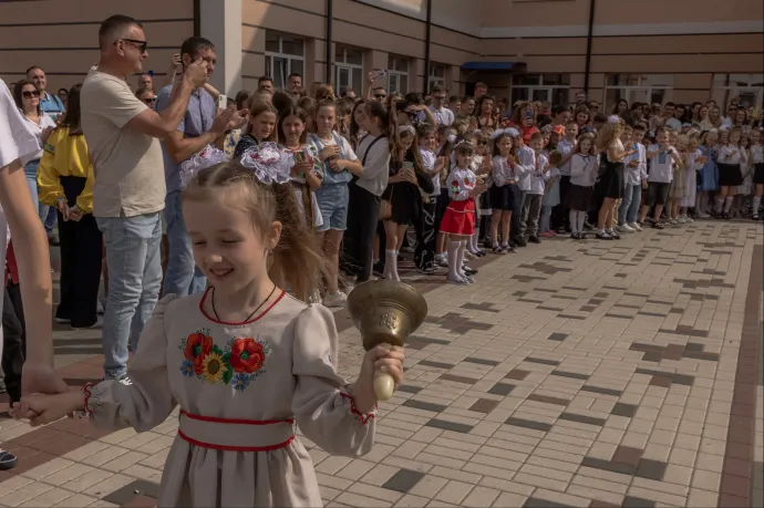 2.700.000 iskolás és óvodás kezdi hétfőn a tanévet