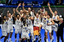 Története során először Németország nyerte a kosárlabda-világbajnokságot