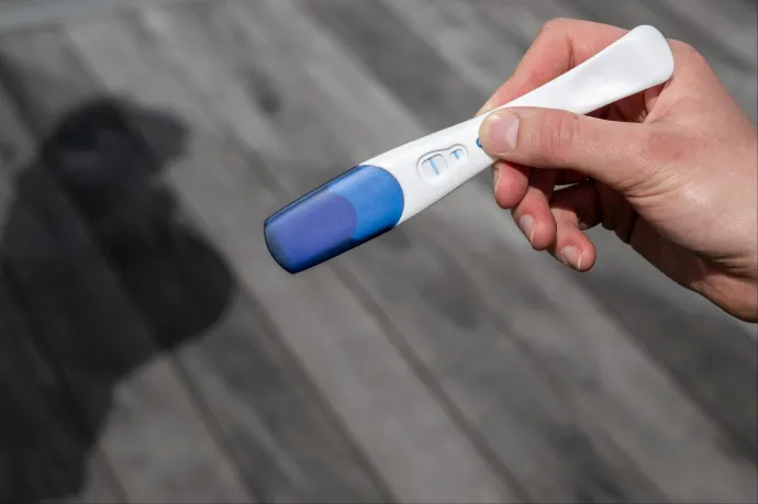 Még mindig sokan vállalnak tinédzserkorban gyereket Magyarországon, lesújtóak az adatok az EU-hoz képest