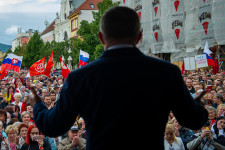 Miért várja annyira a magyar kormány a szlovák választás eredményét?