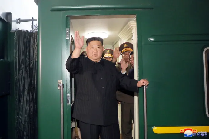 Kim Dzsongun megérkezett Oroszországba, hogy Putyinnal tárgyaljon