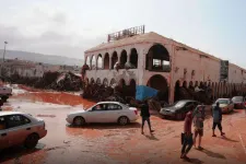 Áradás Líbiában: „Mindenütt holttestek hevernek”