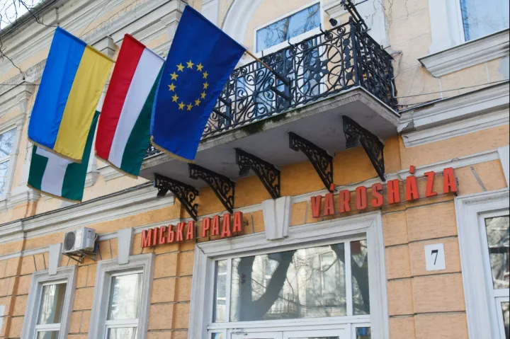 Kyiv ready for talks on language use in Hungarian schools in Transcarpathia