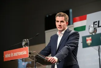Esztergomban tart kihelyezett frakcióülést a Fidesz–KDNP