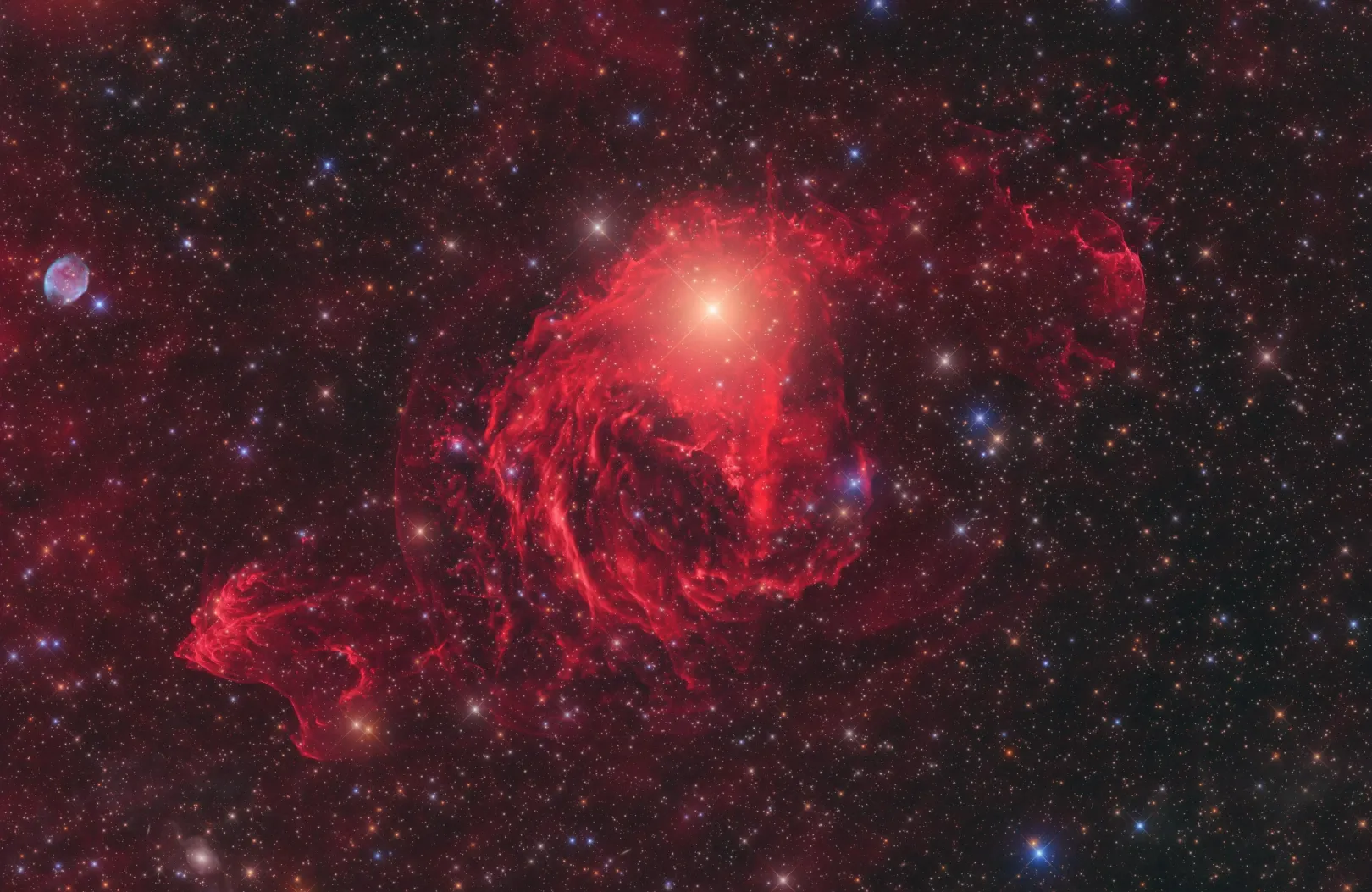 New Class of Galactic Nebulae Around the Star YY Hya – Fotó: Marcel Drechsler