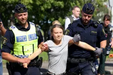 Greta Thunberg másodszorra is bíróságra megy, miután olajszállító teherautók útját blokkolta Malmőben