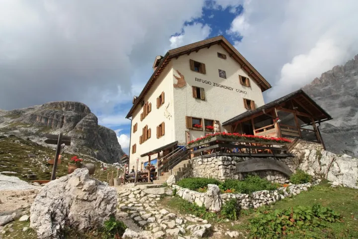 A Zsigmondyhütte – Fotó: Tenczer Gábor / Telex