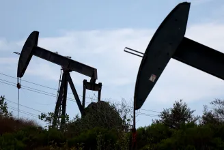 Kalifornia állam megtévesztés miatt bepereli a legnagyobb olajvállalatokat