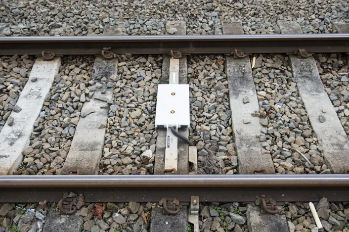 Az egyik első ETCS-rendszer a belga Aubange-t és a luxemburgi Rodange-t összekötő vasútvonalon – Fotó: Anthony Dehez / Belga Photo / AFP