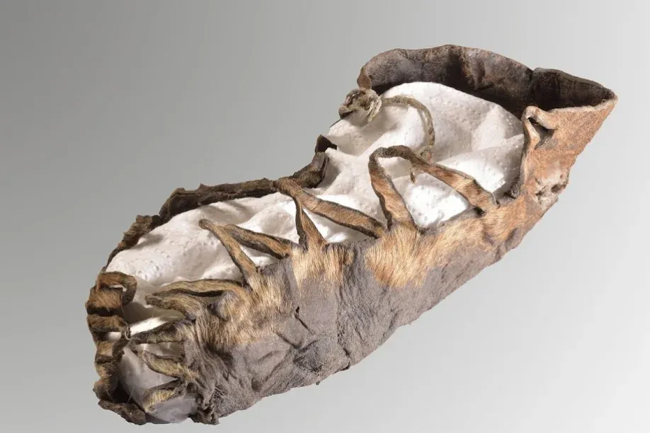 Kétezer éves gyerekcipőre bukkantak Ausztriában