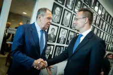 Szijjártót megkérdezték, hogy az orosz külügyminiszter mellett az ukránnal is szokott-e találkozni