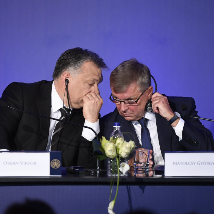 Korszakhatárt jelez, hogy Orbán nekiment Matolcsynak a parlamentben