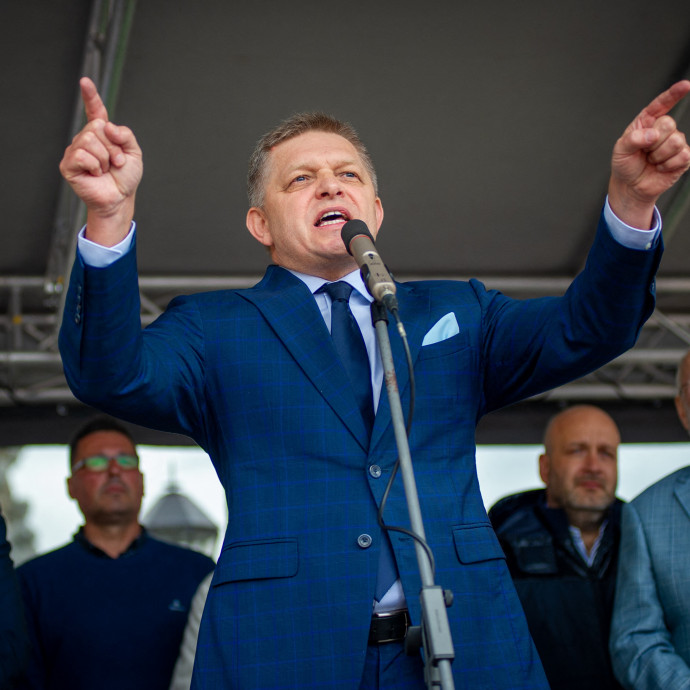 Először bukhat meg ciklus közben a rekorder szlovák miniszterelnök