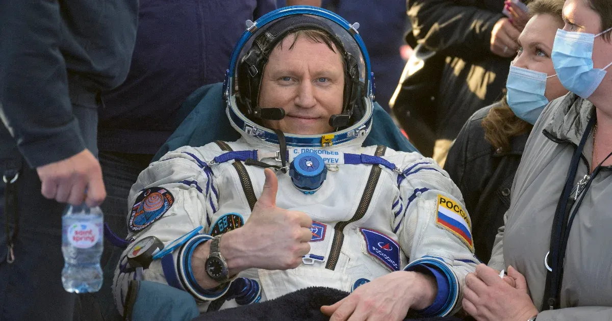 Orosz űrkapszula kellett hozzá, de visszatért a rekordhosszú küldetéséről az amerikai űrhajós