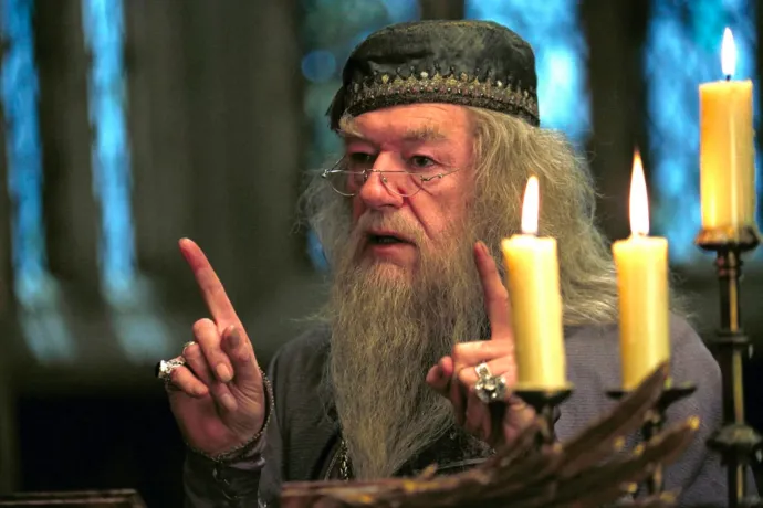 Meghalt Sir Michael Gambon, a Harry Potter-filmek Dumbledore professzora