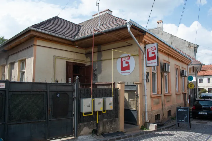 Kisvárosi bulikörkép Székelyudvarhelyen: patinás kocsmák zárnak be, fogynak a partilehetőségek