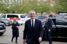 A NATO-főtitkár bízik abban, hogy Lengyelország és Szlovákia a választások után is támogatni fogja Ukrajnát