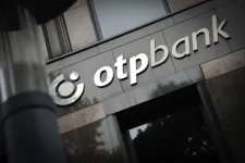 Ukraine temporarily removes Hungarian OTP Bank from list of companies supporting the war