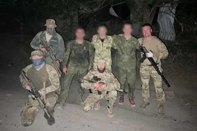 Másfél évig bujkált két ukrán katona, mire sikerült őket kimenteni az oroszok által megszállt területekről