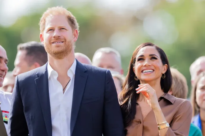 Kiszivárgott emailek miatt kerülhet kellemetlen helyzetbe Harry herceg és Meghan Markle