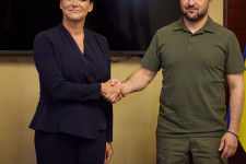 Ukrajna támogatásának megfelezésével tartaná meg aduját a magyar kormány