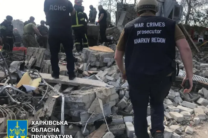 Már 51 halálos áldozata van az orosz rakétacsapásnak