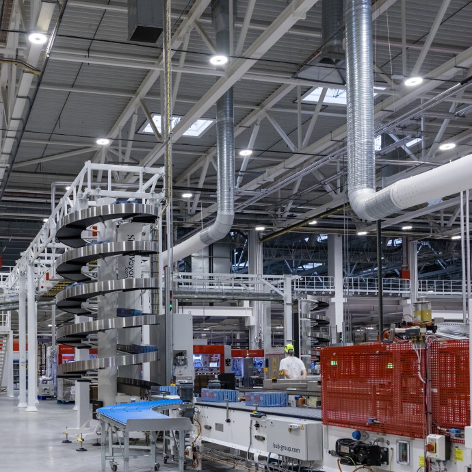 Több mint hatezer filippínó dolgozó előtt „nyitja meg kapuit” Magyarország